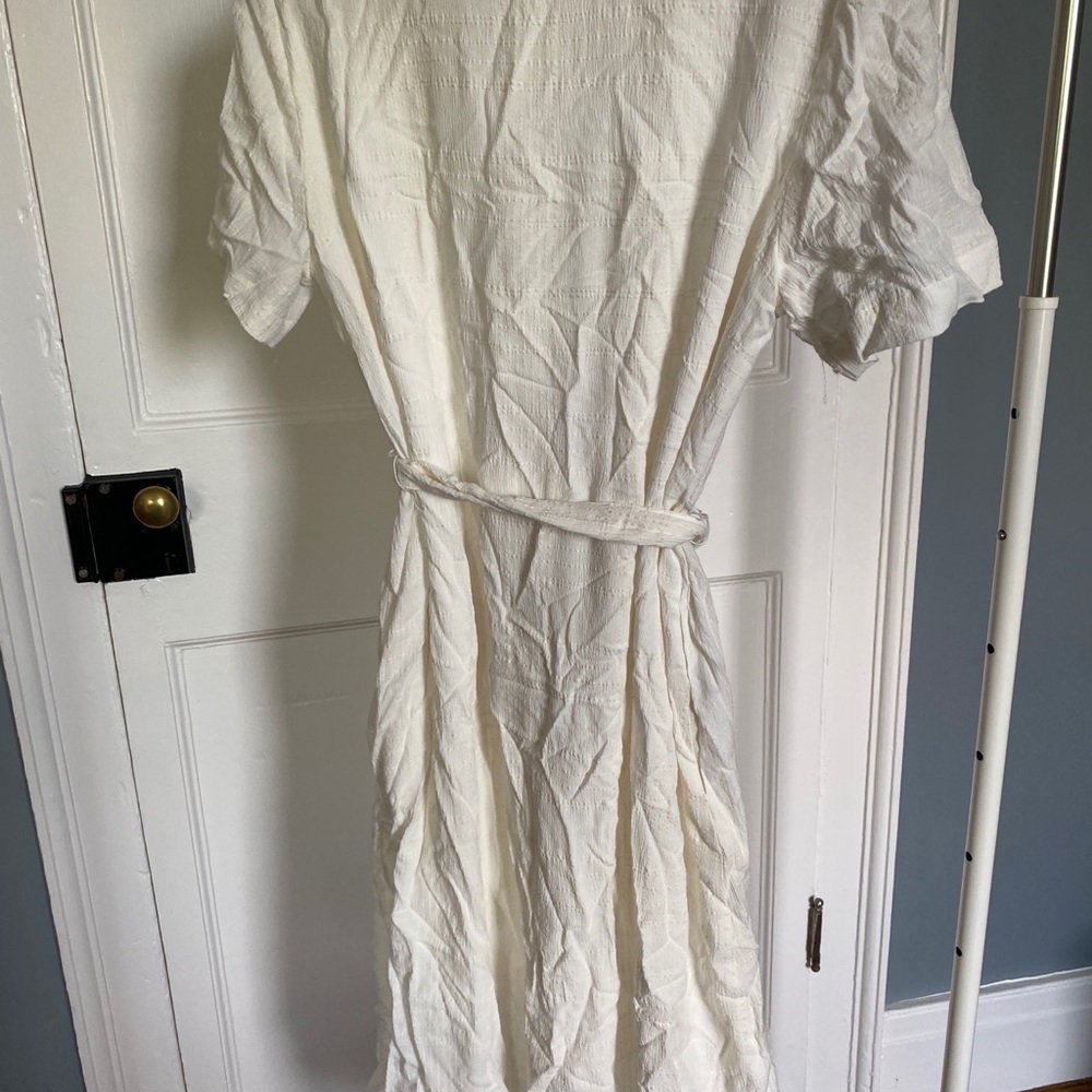 Aria textured shift dress from Maeve - Picture 4 of 8